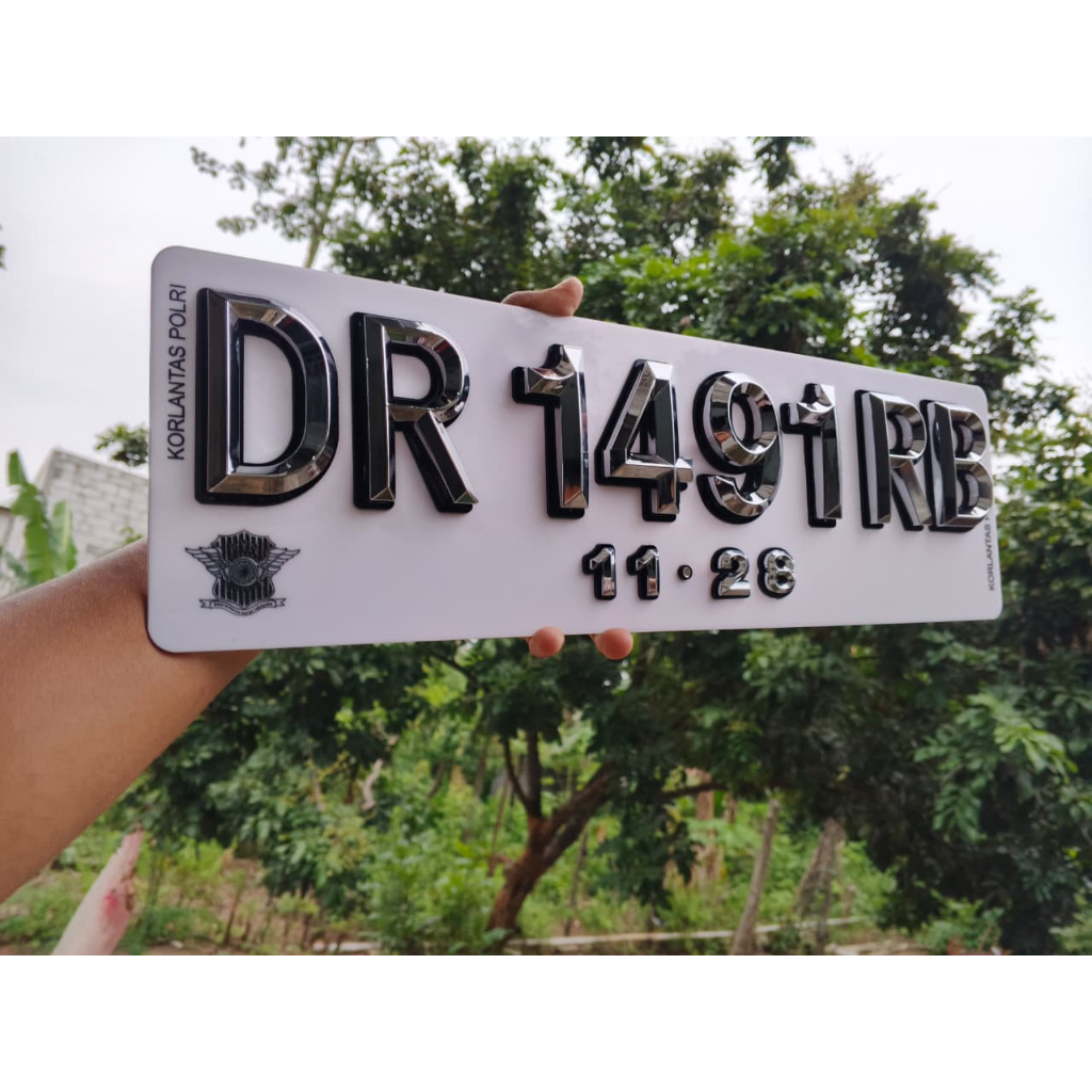 Plat Mobil Akrilik Timbul Chrome