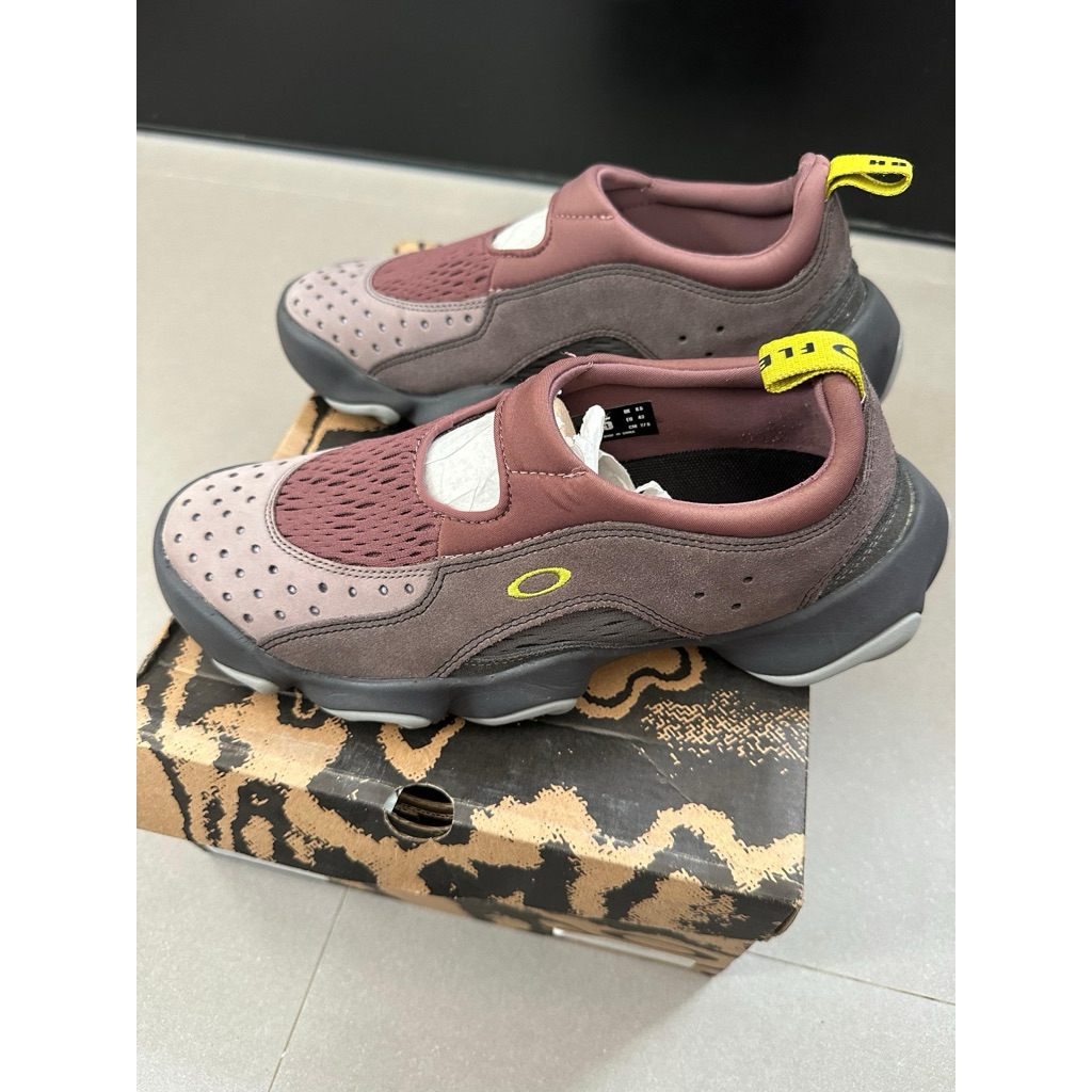 Oakley factory team project flesh