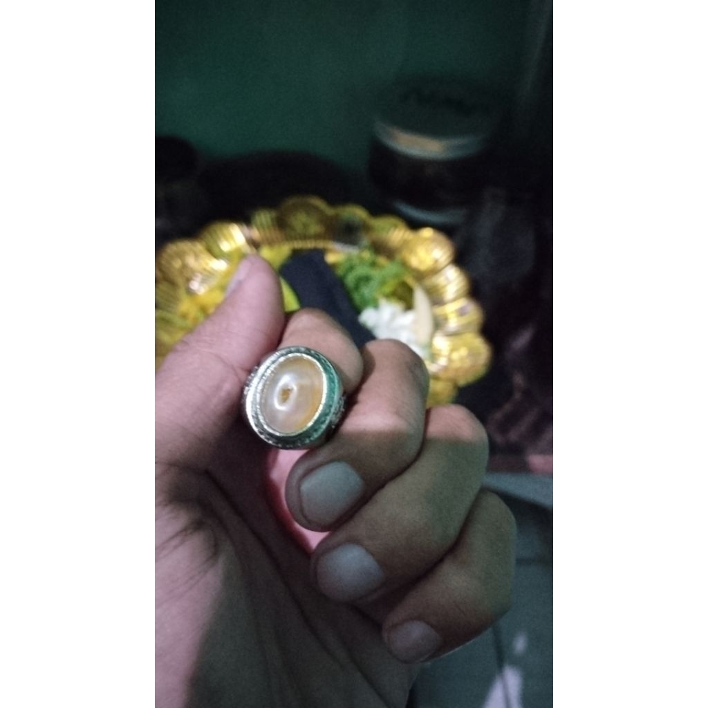 batu combong tundung b4wok