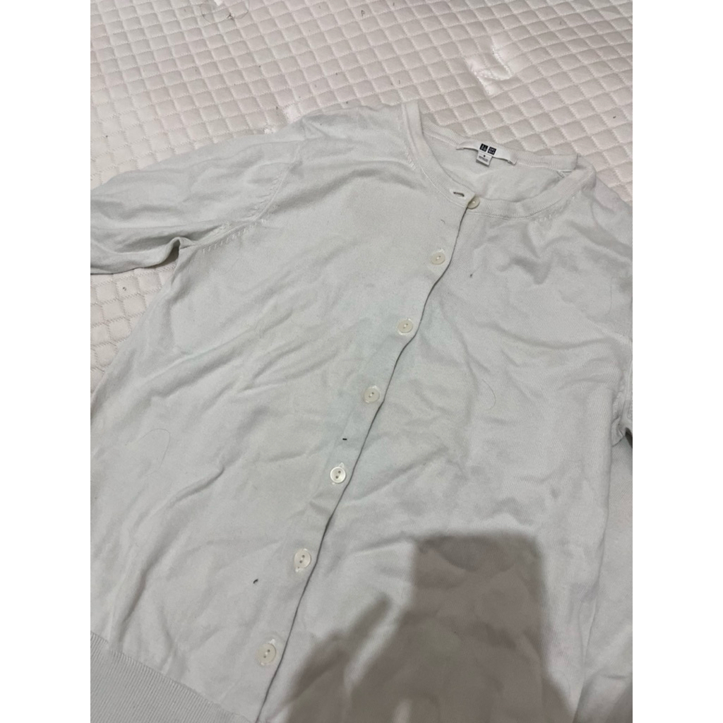 Uniqlo cardigan white
