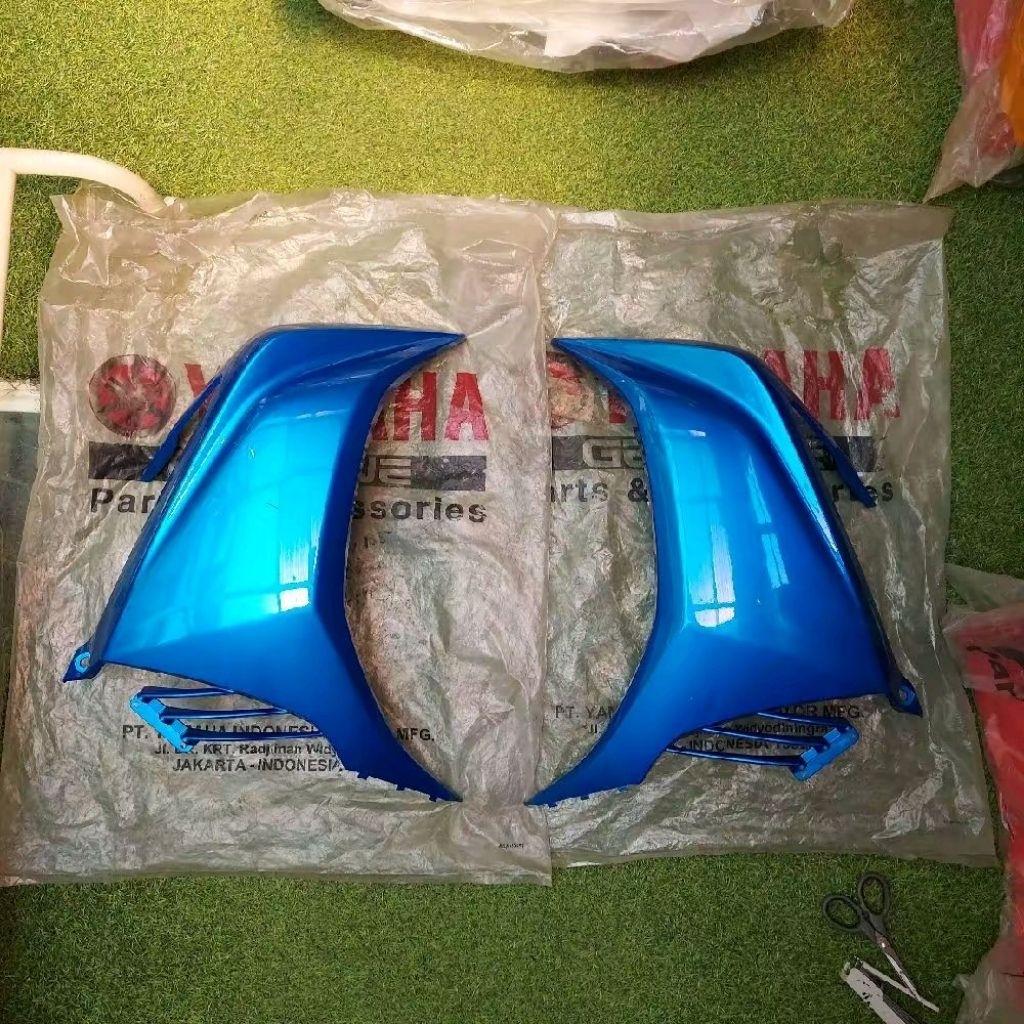 Sayap Kanan Kiri Jupiter MX New Biru Muda Blue MC Ori YGP Kode 50C-F8311-00-P6 dan 50C-F8312-00-P6