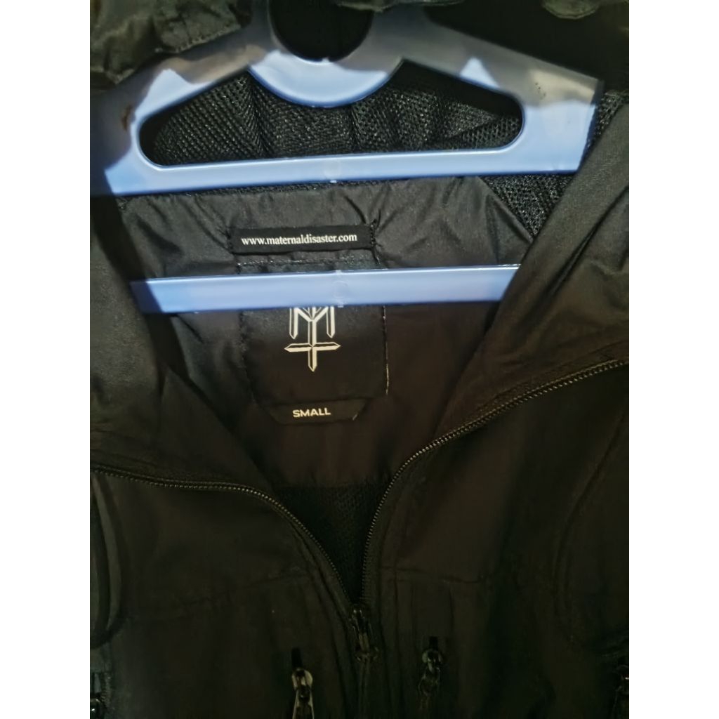 Jaket Parasut Maternal second Original