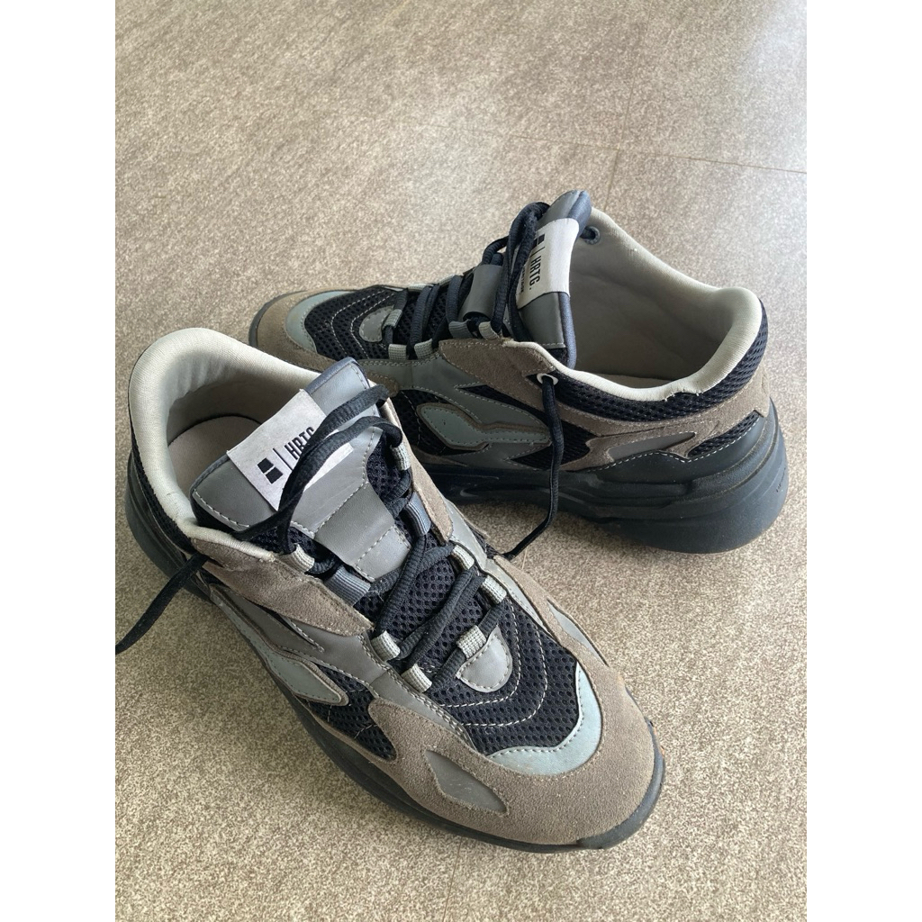 Preloved Sepatu Heiden Heritage Size 40