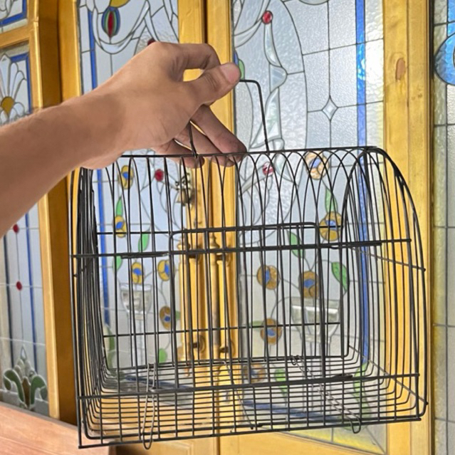 Untulan kandang kecil besi