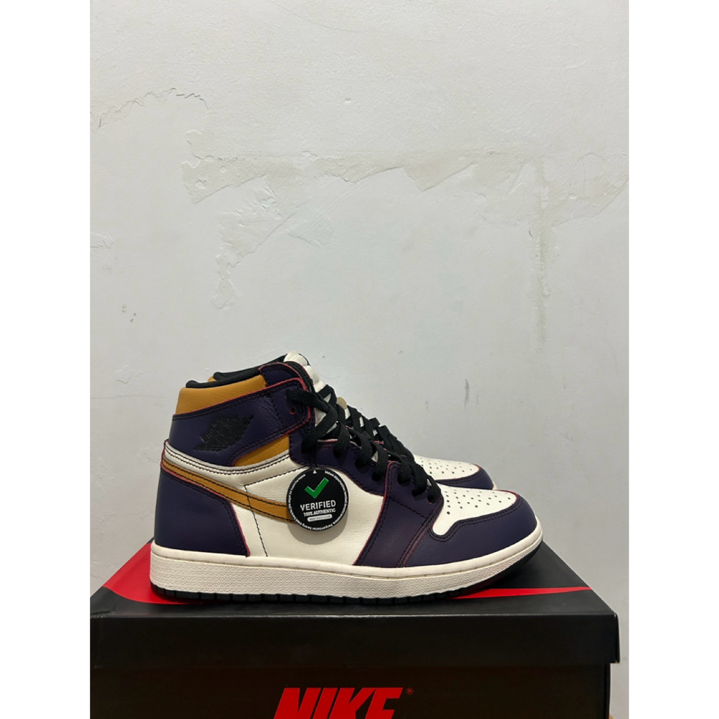 Nike air jordan 1 sb lakers (100% authentic)