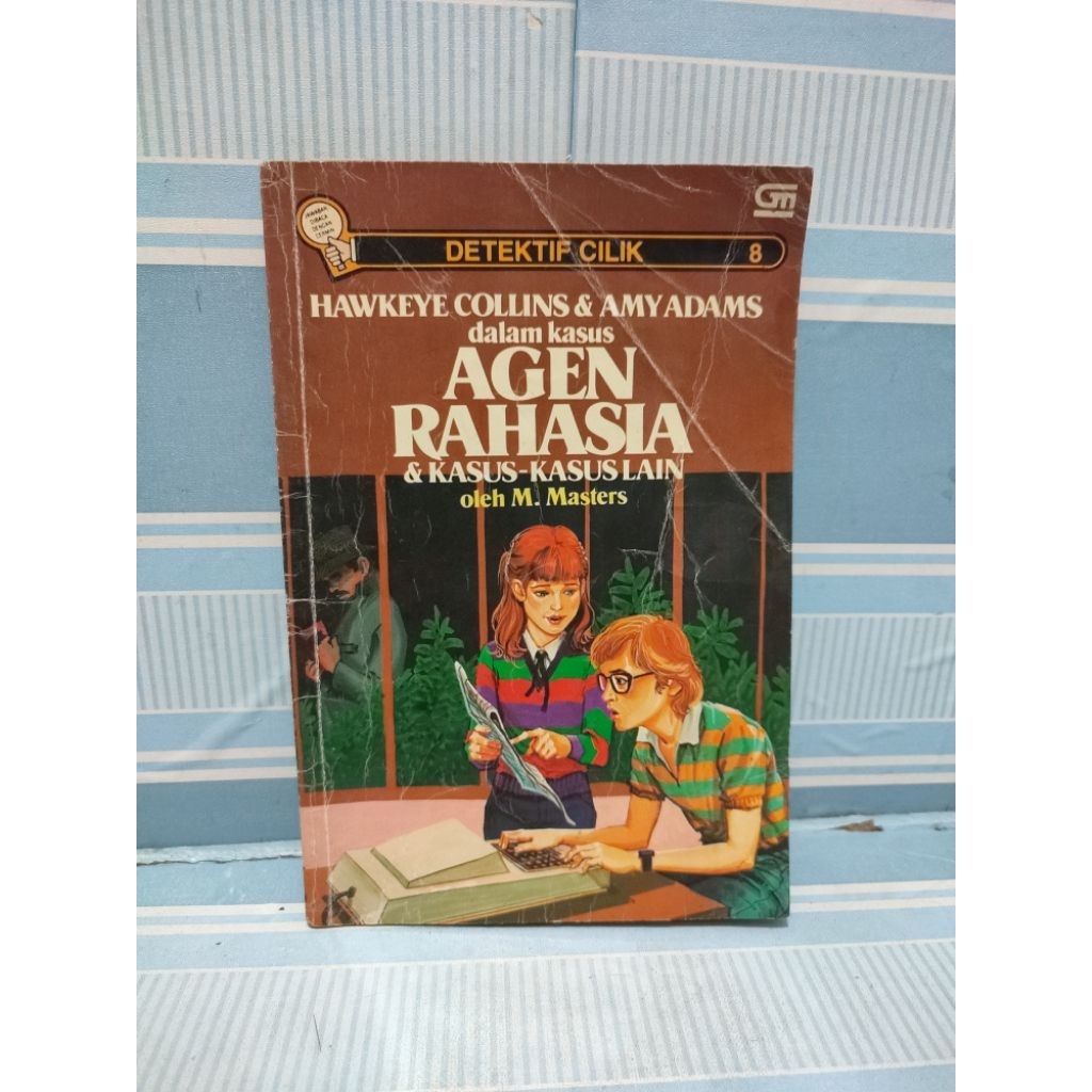 Novel detektif cilik dalam kasus agen rahasia dan kasus-kasus lain