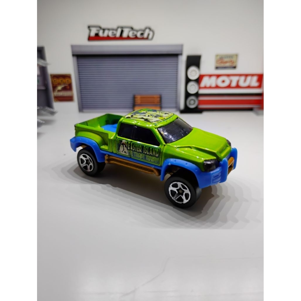 Hot Wheels Mega Duty Double Cabin