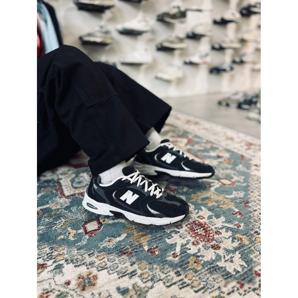 NB 530 Retro Black White Metalic