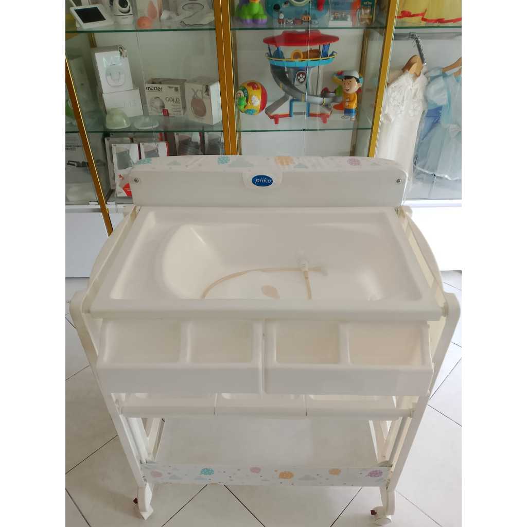 Sewa Bak Mandi dan Tempat Ganti Popok, Baby Tafel Pliko