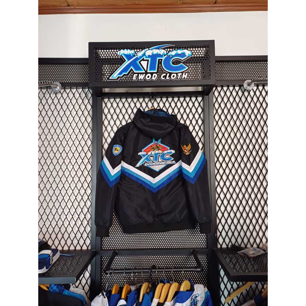 Jaket XTC313J Three Color Black XTC