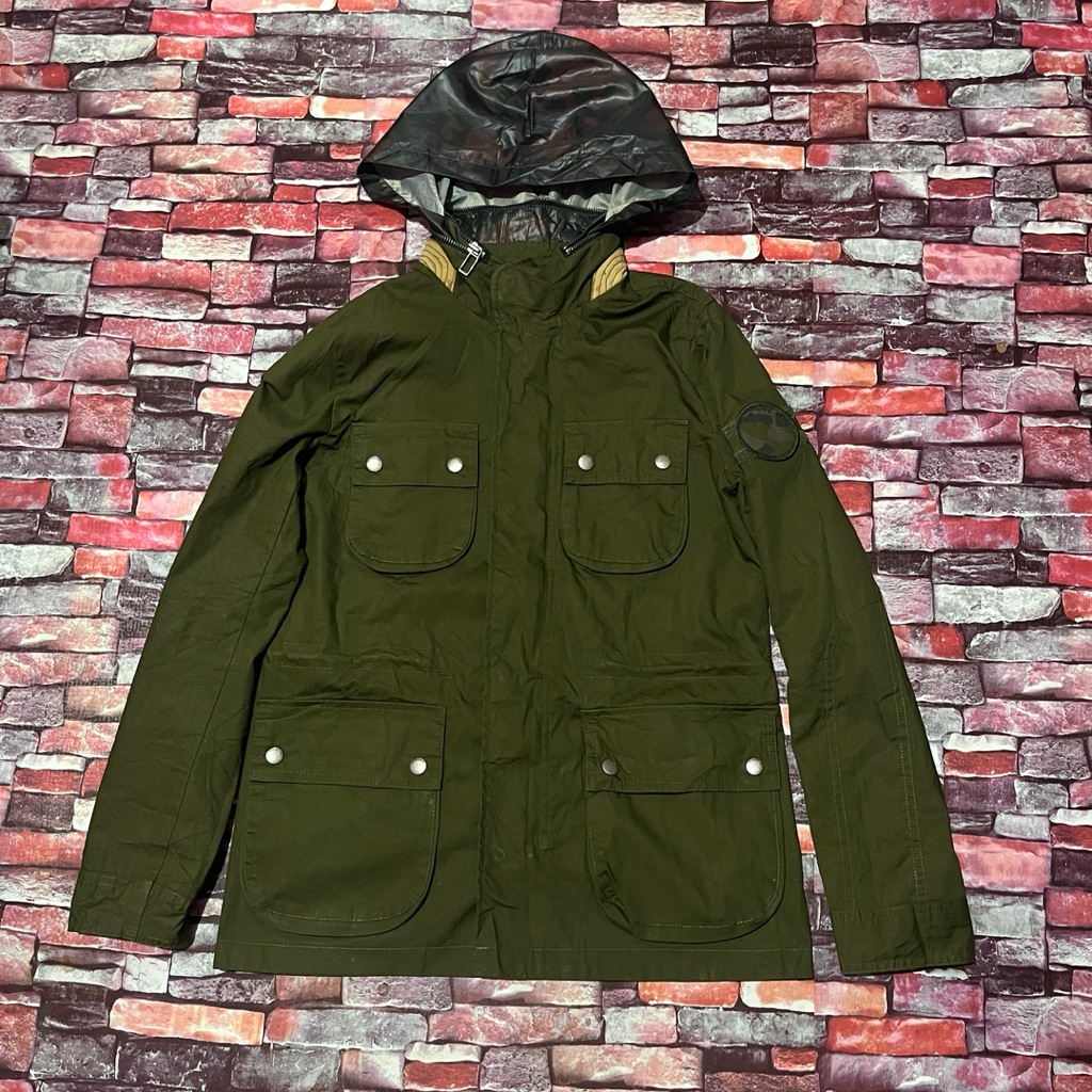 Jaket bolak-balik Andew ( Size S || Lebar dada 47 CM Panjang 66 CM )