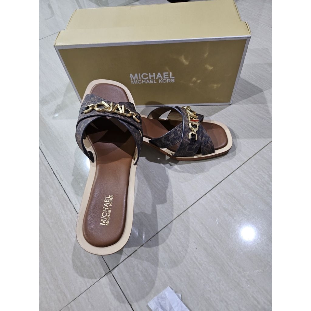 SANDAL MICHAEL KORS NEW