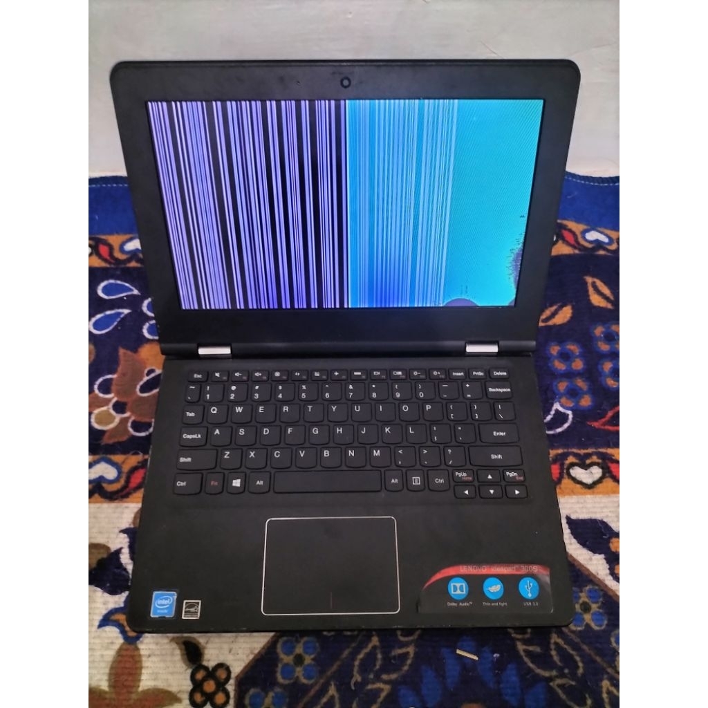 Notebook (minus) Lenovo Ideapad 300s