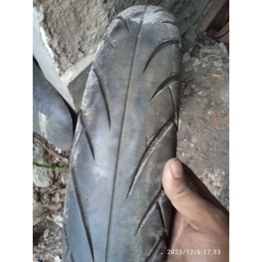 Ban ukuran 110/80 ring 18 tebal