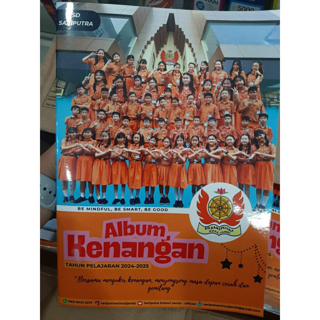 Cetak buku tahunan/album kenangan/buku kenangan