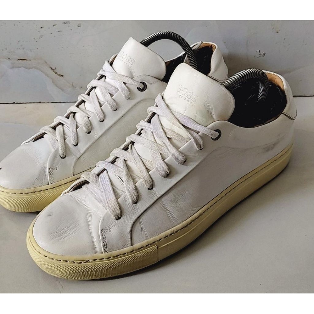 Sepatu Hugo Boss