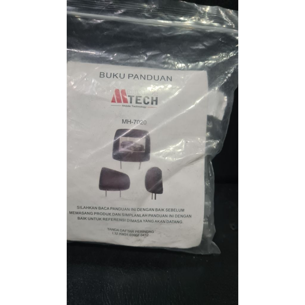 Ganjal batang untuk TV headrest mobil universal