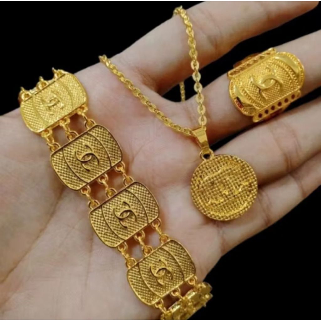 TERMURAH [ COD ] Set perhiasan titanium wanita dewasa dan remaja kalung+Gelang+cincin tidak luntur a