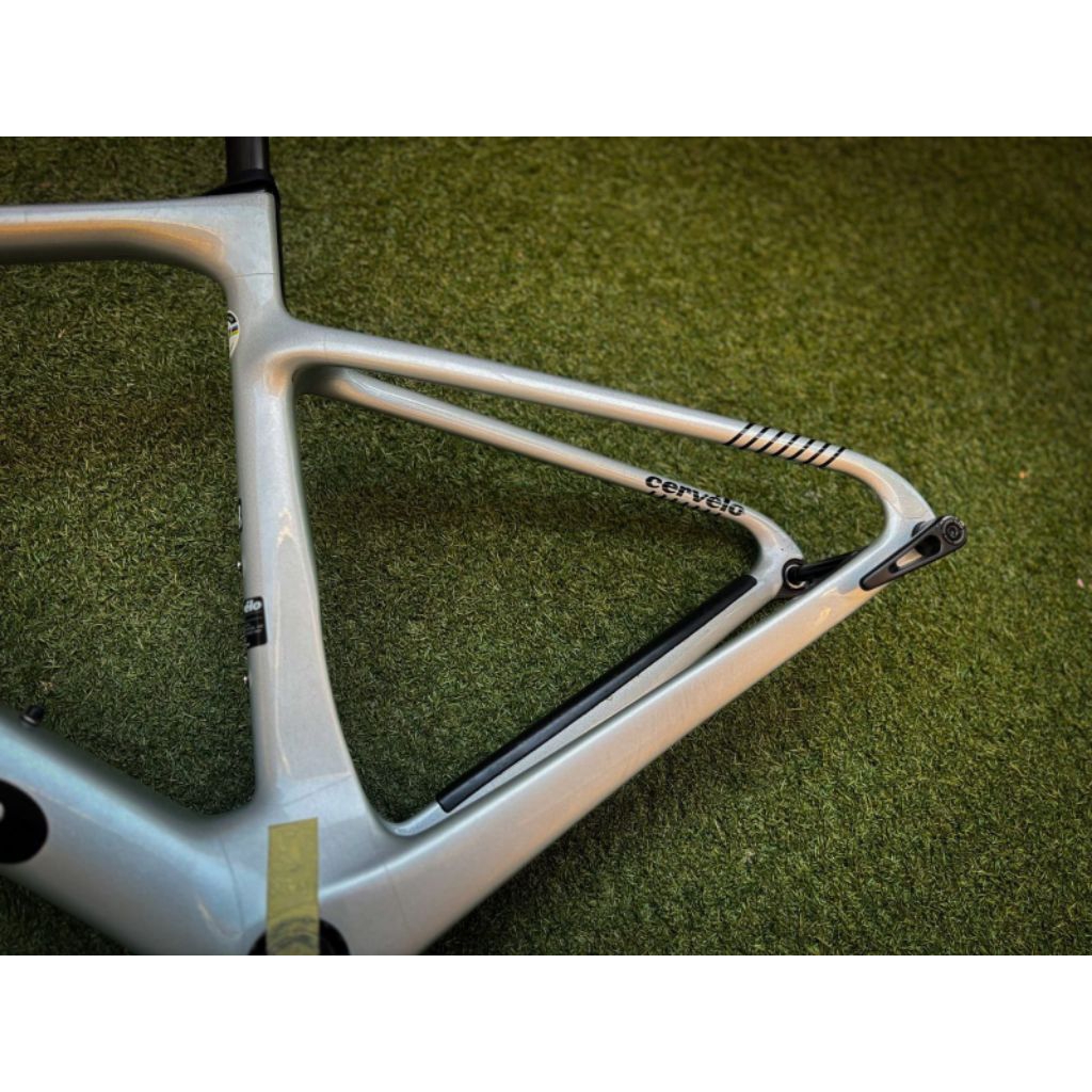 CERVELO CALEDONIA 5 + grupset sram force d2