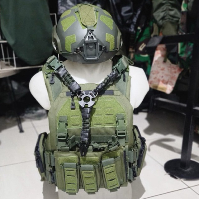 1set bodyvest rajawali/helm tactical/talisandang Paracord