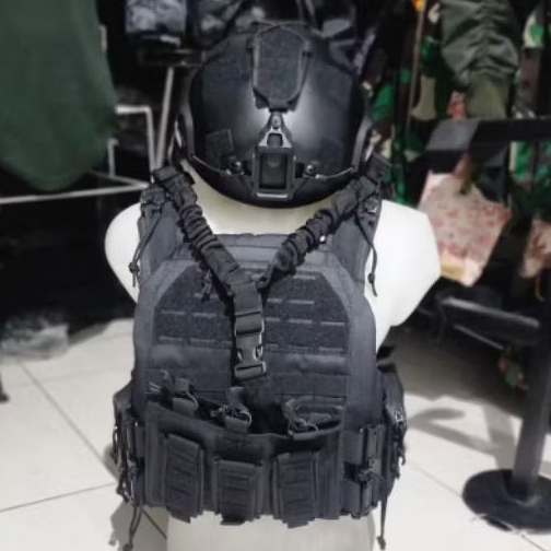 1set BodyVest rajawali/Helm scorpio/Talisandang M4