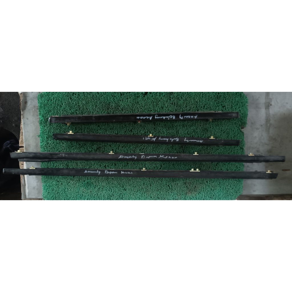 Plipit Kaca Set (Depan Belakang) Suzuki Esteem 1.3