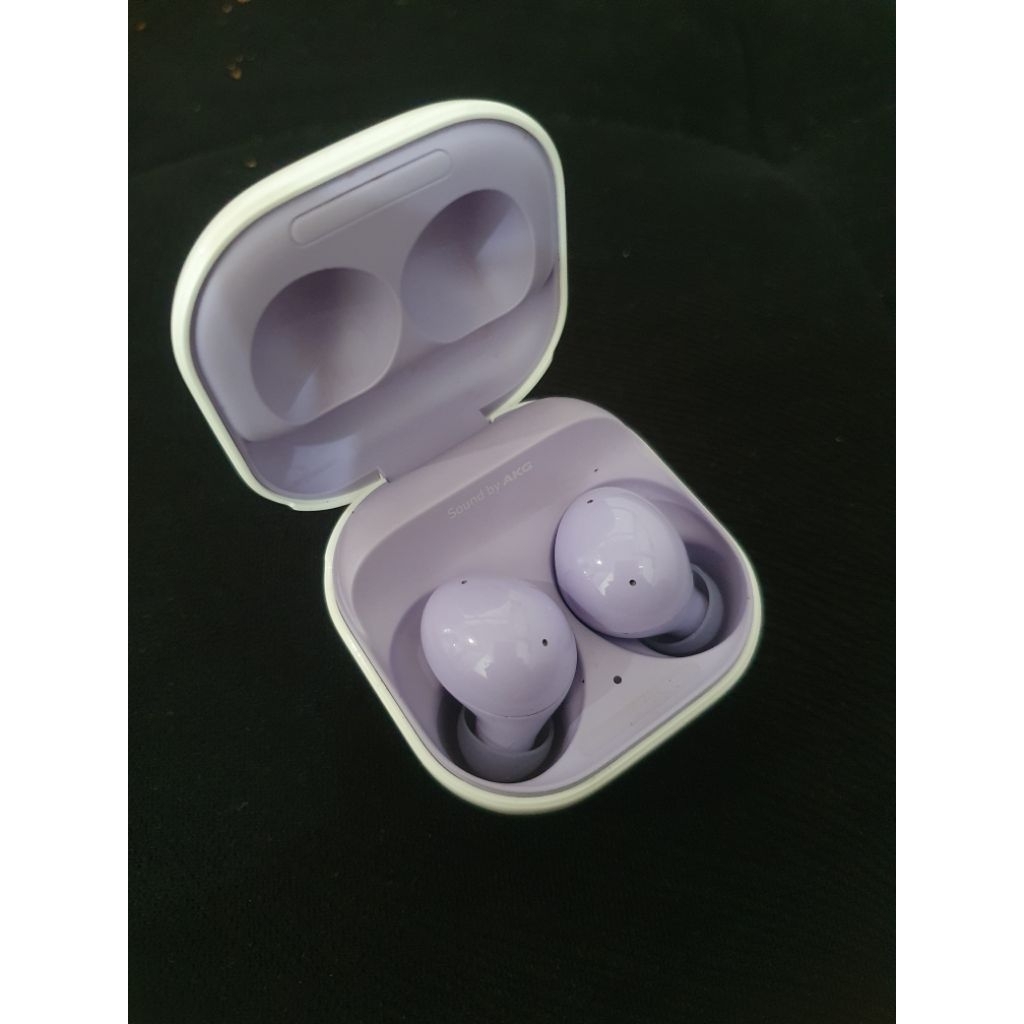 Samsung Galaxy Buds 2 Earphones Second