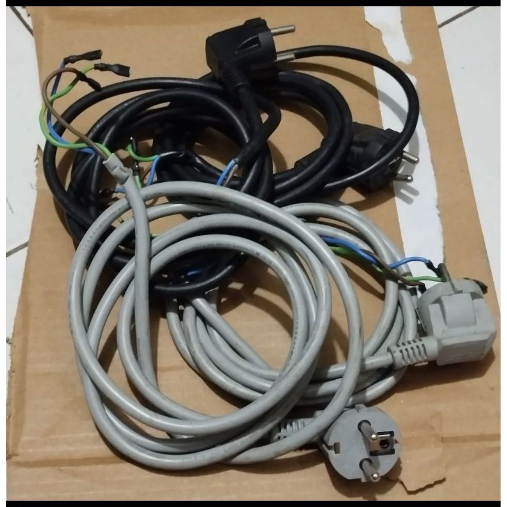 kabel colokan kulkas 3×0,755mm
