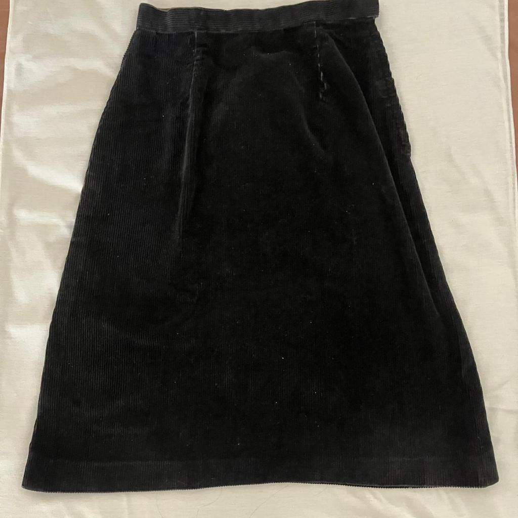 Rok Corduroy Midi Preloved Wanita | Kondisi Baik