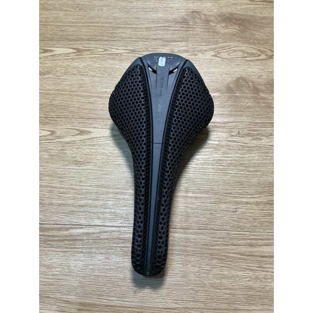 Sadel saddle Fizik Versus Evo Adaptive 139 mm