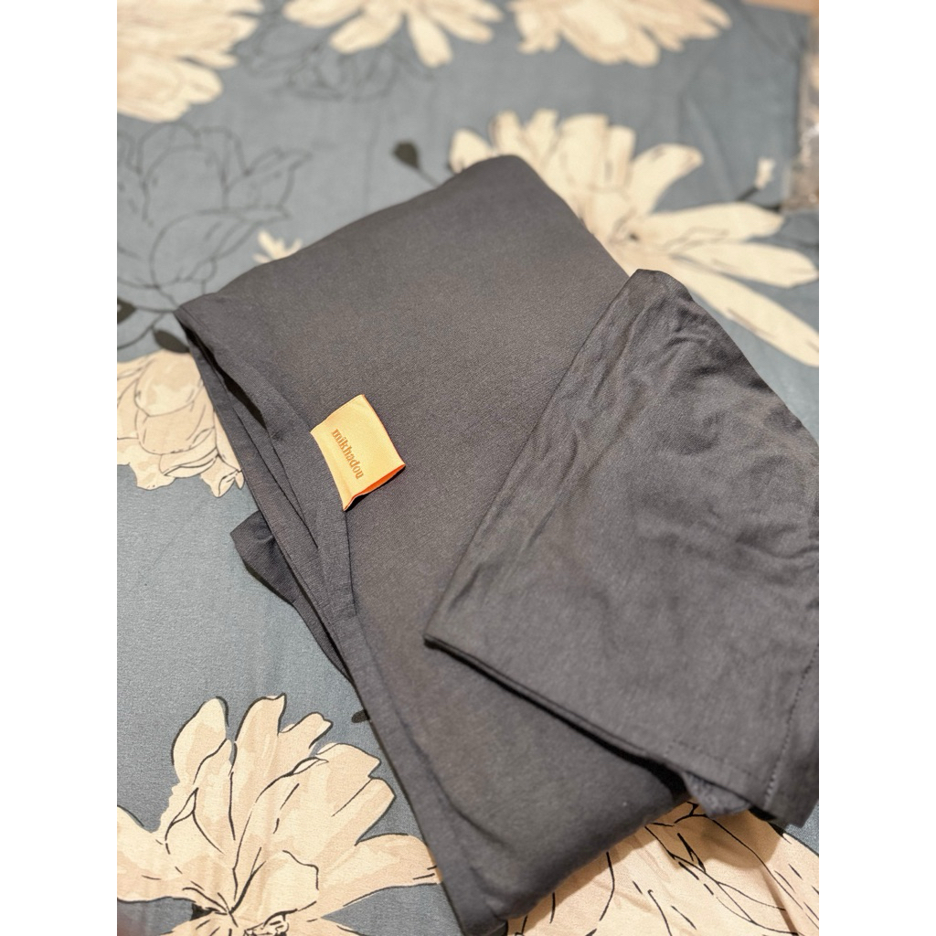 Preloved gendongan Mikhadou - Serene Blue stretchy wrap classic by Mikhadou