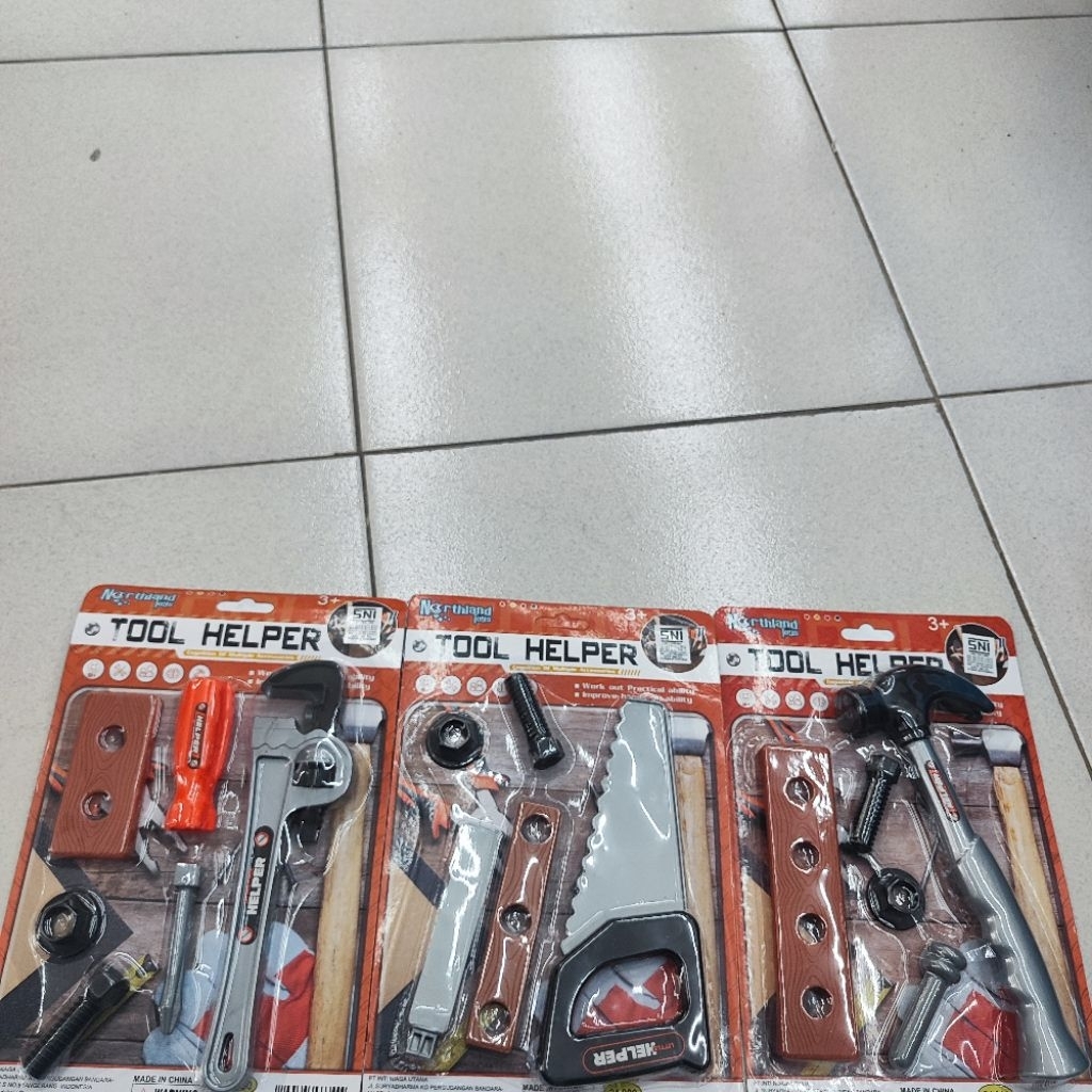 Northland Toys Tool Helper Set