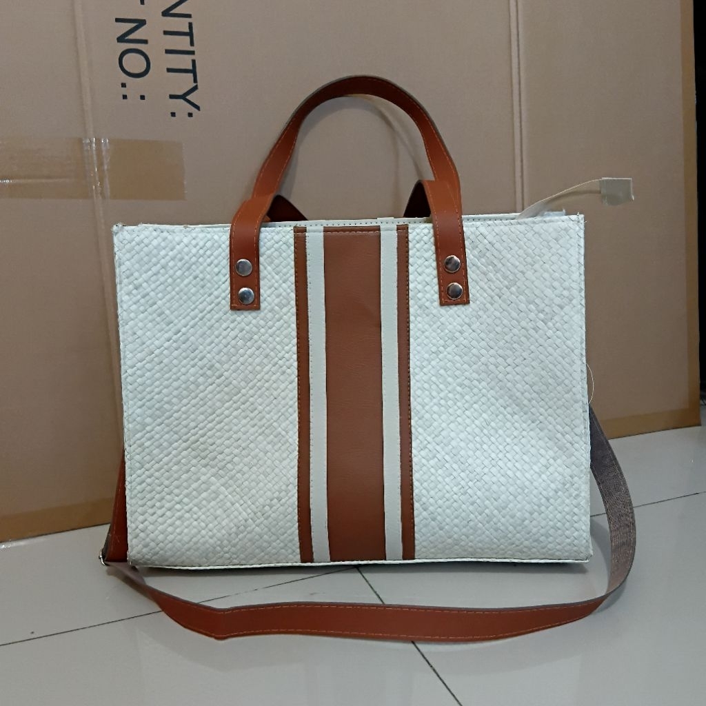 TAS ANYAMAN PANDAN / TAS PANDAN / TAS PANDAN GARIS / TAS SELEMPANG PANDAN / TAS MAP PANDAN / TAS DOK