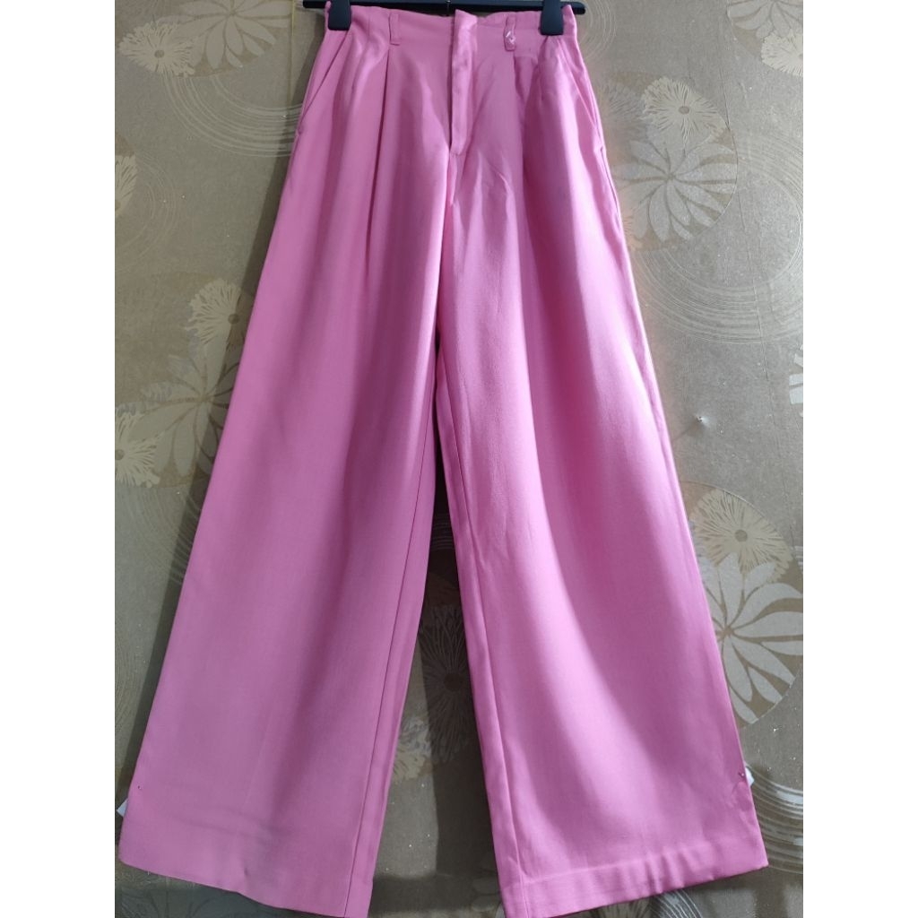 Celana Kulot Brand GU