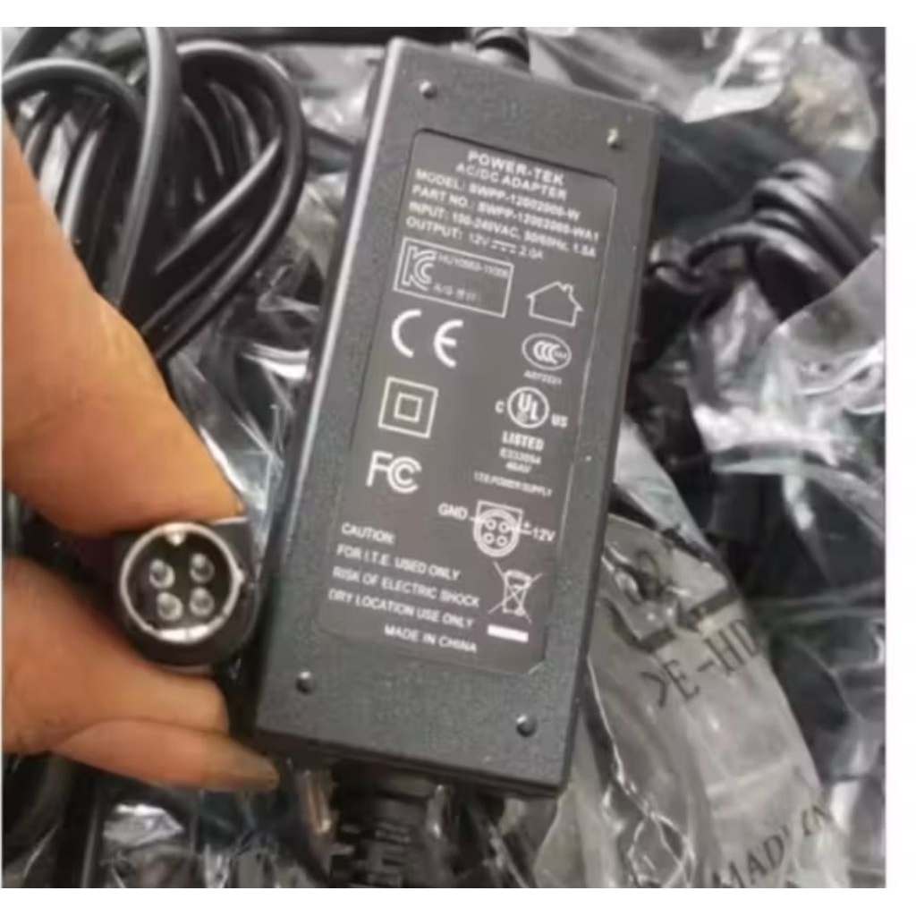 adaptor 12v2.0a 4pin adaptor untuk dvr hik vision barang baru