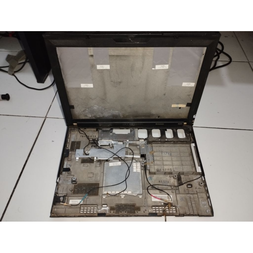 Casing Laptop Lenovo Thinkpad X201