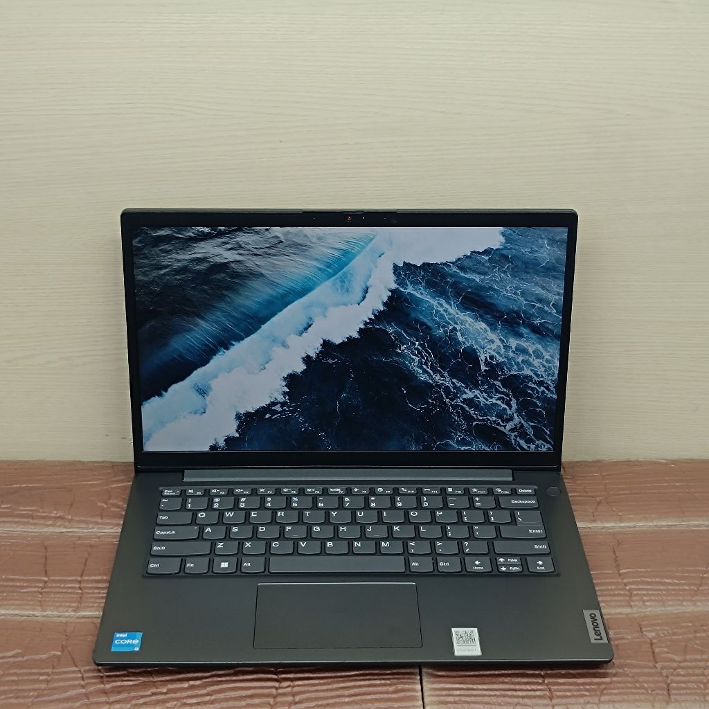 Laptop Lenovo V14 G3 IAP Intel Core i3-1215U RAM 8GB SSD 256GB GEN12 IPS