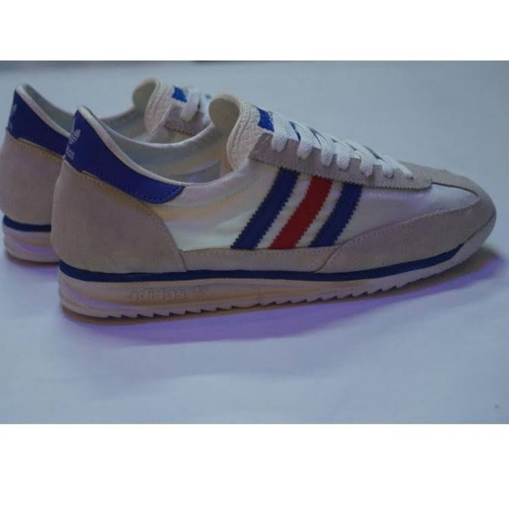 sepatu sneaker pria adds s|7,2 putih merah biru ukuran 39-44