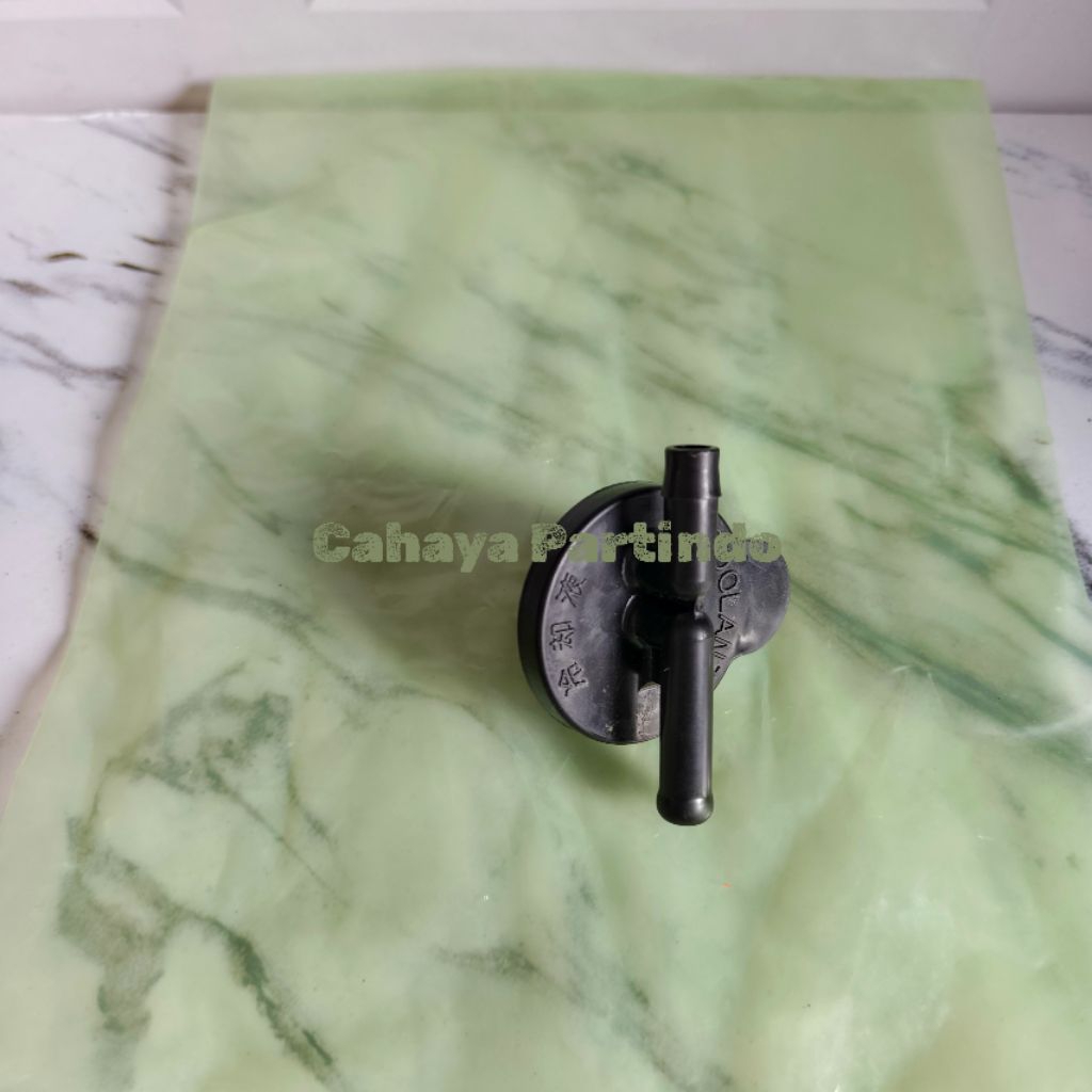 TUTUP TABUNG AIR RADIATOR TOYOTA VIOS COROLLA AVANZA INNOVA UNIVERSAL COOLANT