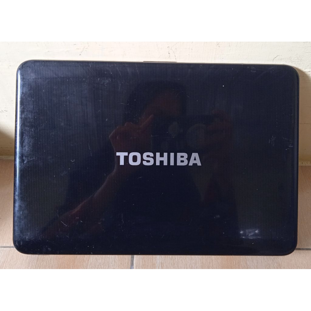 BACK COVER+ FRAME LAYAR TOSHIBA SATELLITE C840