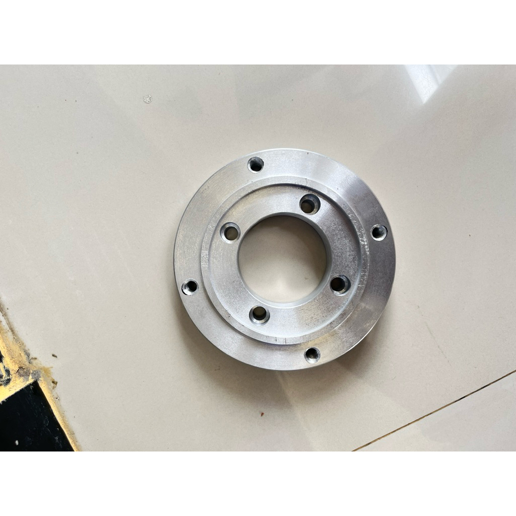Adaptor Dudukan Cakram Belakang PCX,VARIO (KHUSUS 160 CC)