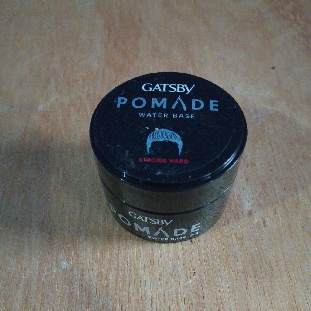 Minyak Rambut Gatsby