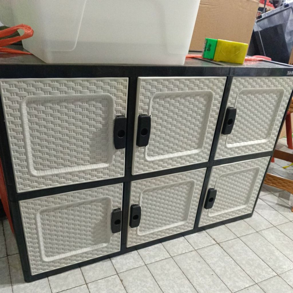 LEMARI PLASTIK SERBAGUNA BISA BUAT TV DAN MASUK HELM MURAH BANDUNG LEMARI PLASTIK TABITHA KUAT KOKOH