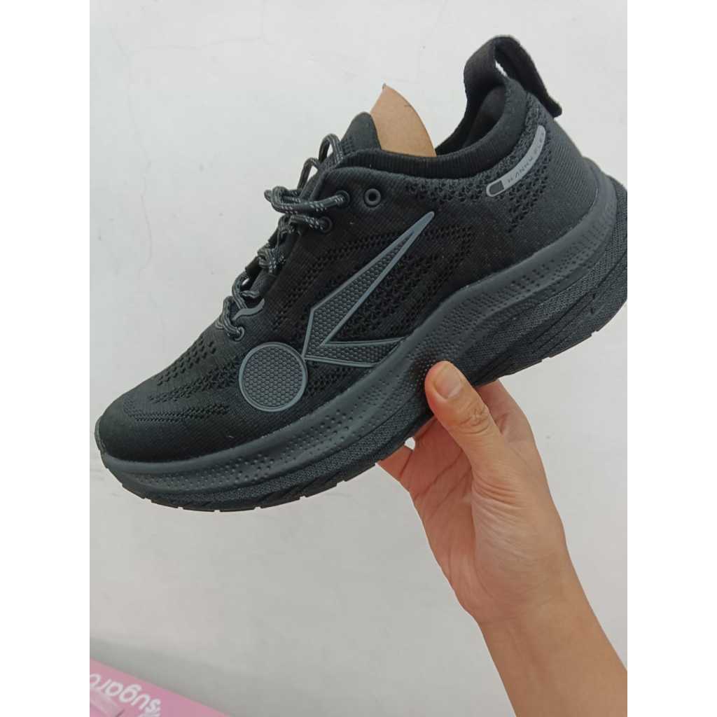 SEPATU KANKY SOLANCE FULLBLACK RUNNING