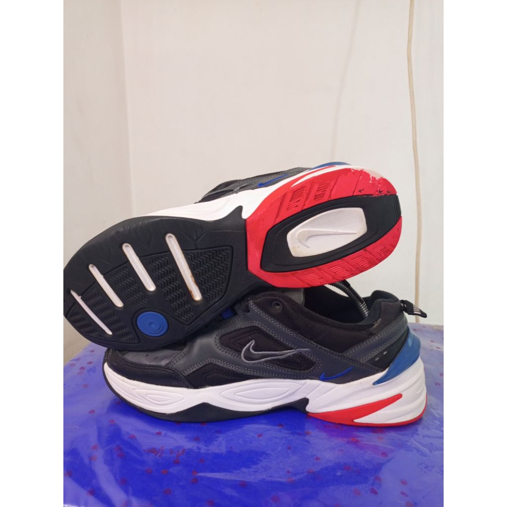 Sepatu second Nike
