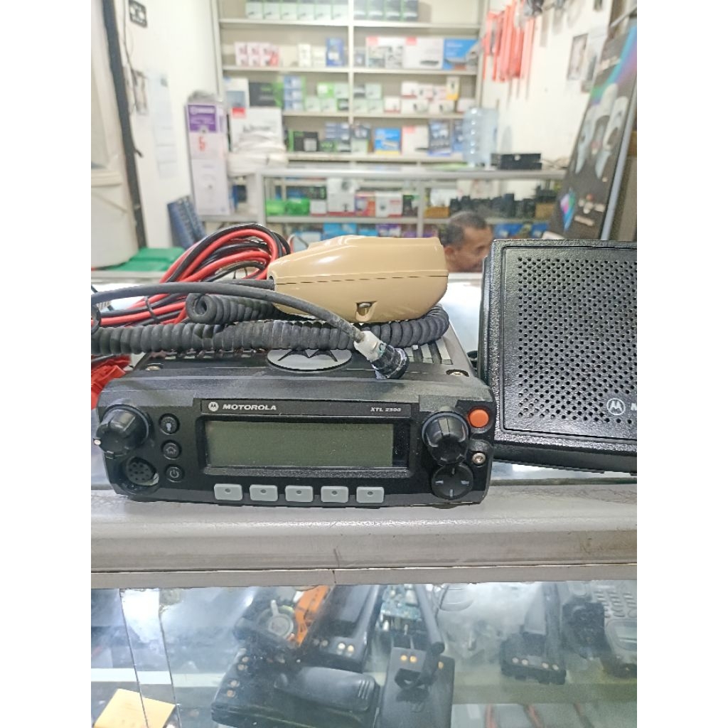 Motorola xtl 2500