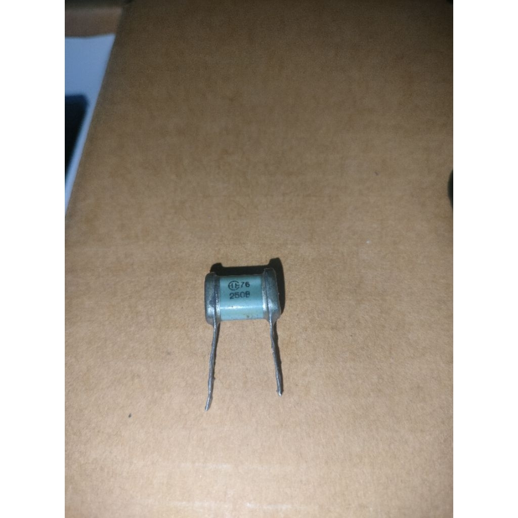 Capacitor sikatrop paper Soviet vintage 1nf/250v/2%