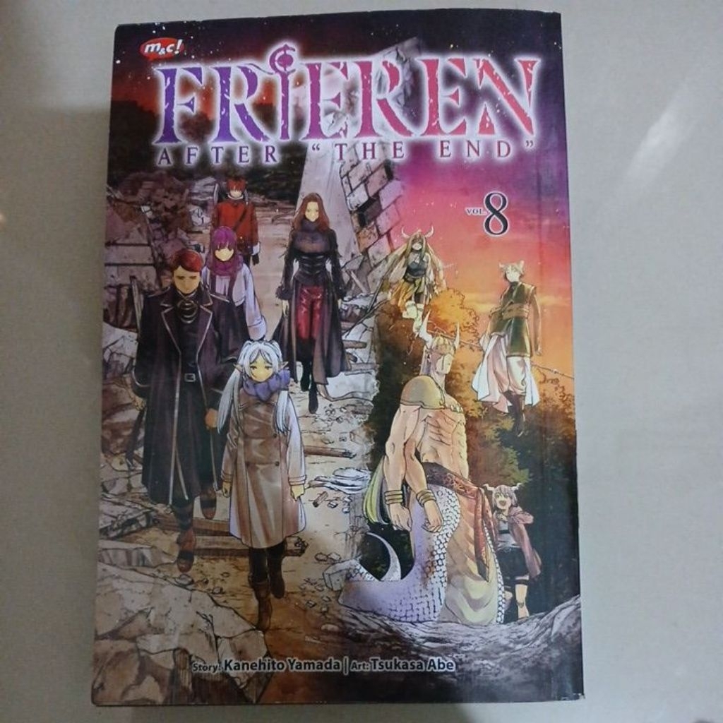 komik frieren vol 8