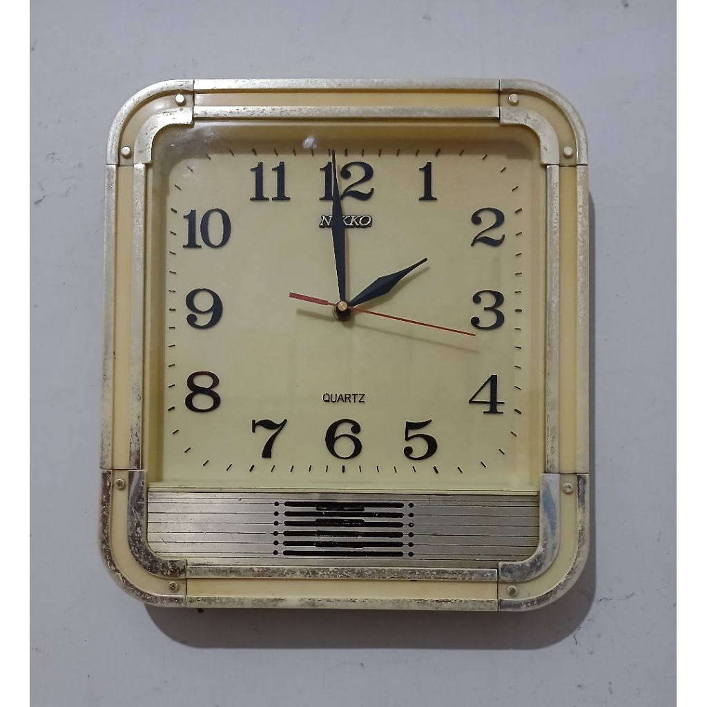 Jam dinding MELODY jadul antik vintage