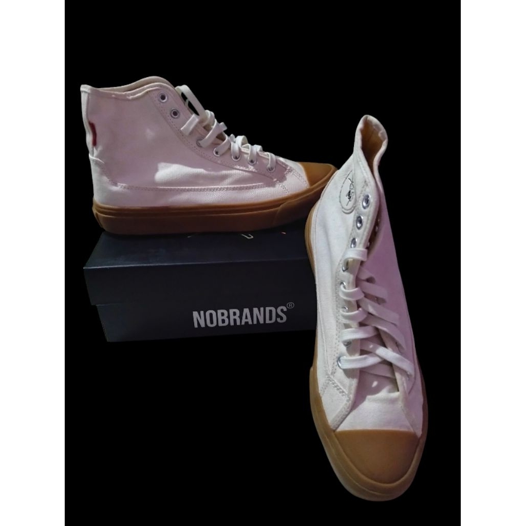 sepatu Nobrands